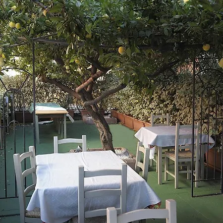 فندق مبيت وإفطار L'arcobaleno 3*